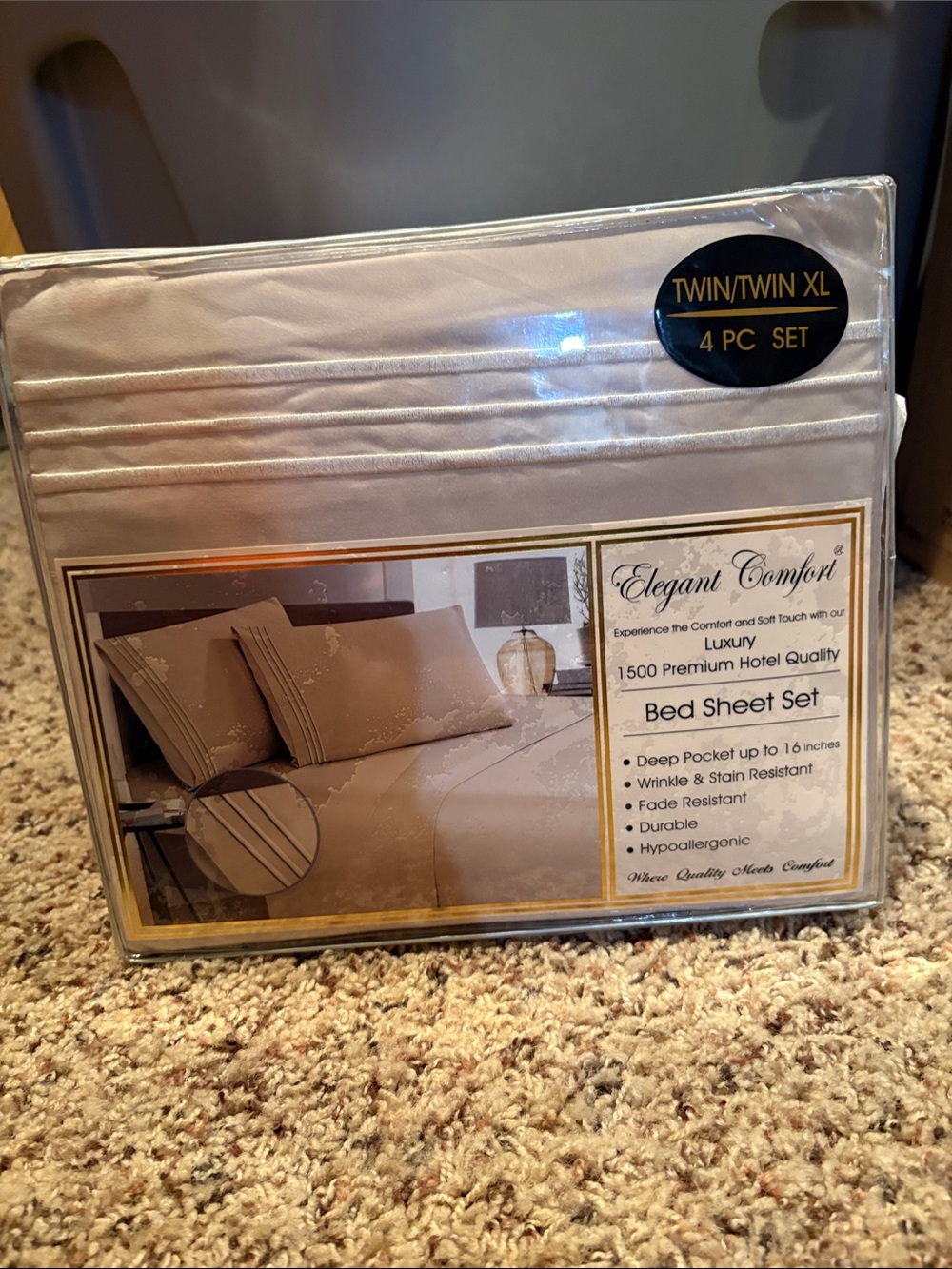 Luxury Twin/Twin XL 4-Piece Bed Sheet Set - Cream New Unopened